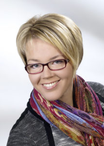 Dr. Cornelia Luxbacher-Stonek